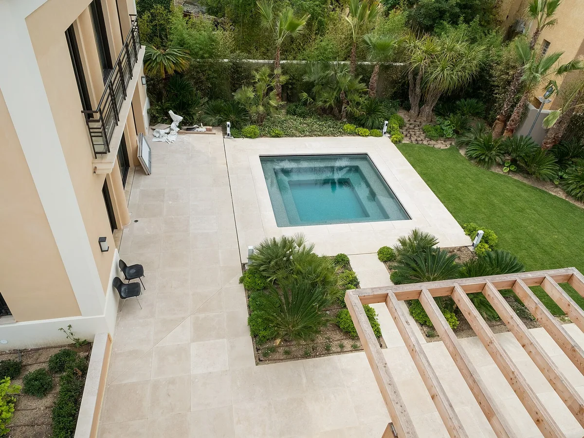 Piscina prefabricada de fibra